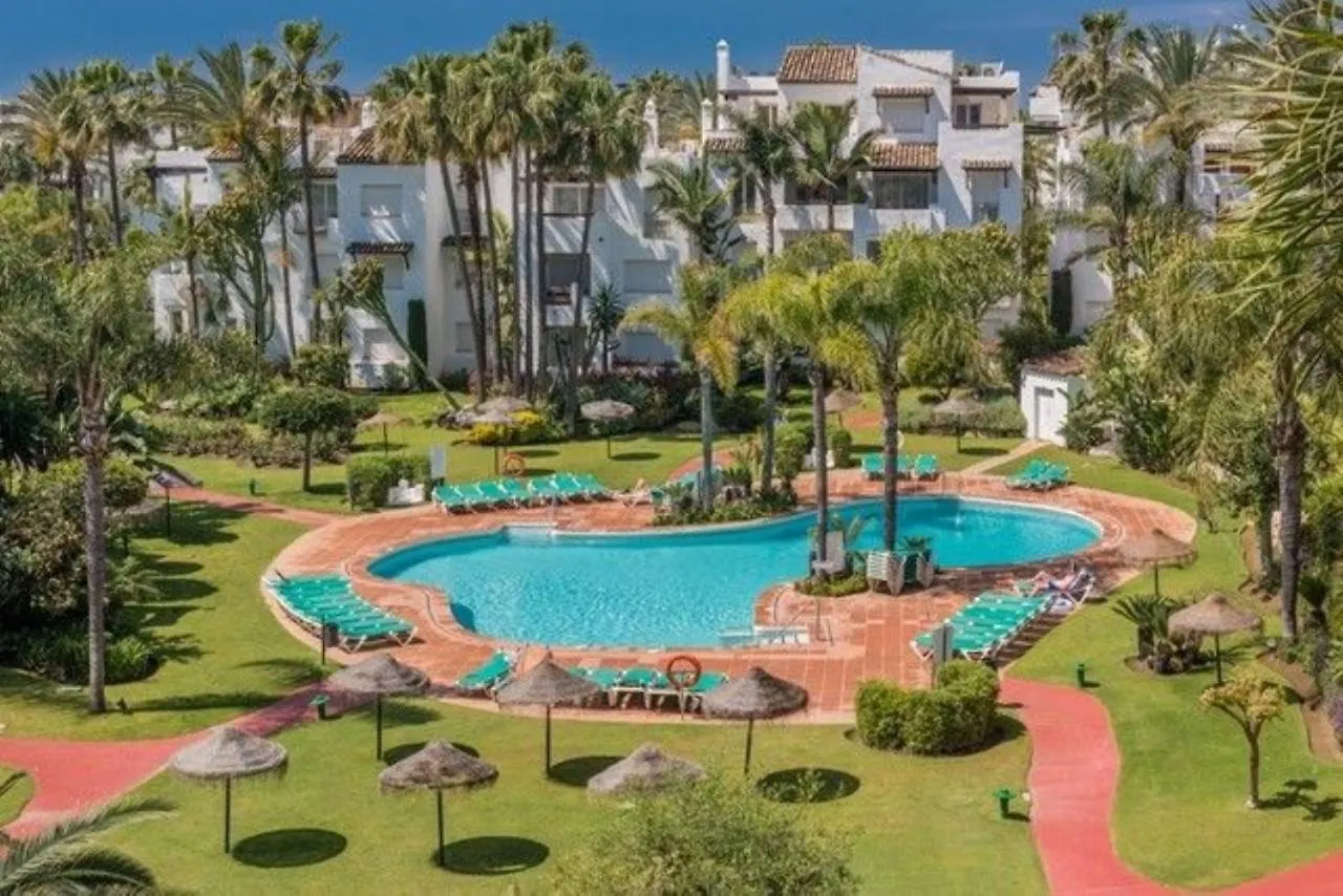 Apartment Stunning Penthouse Just Footsteps Away From Estepona'S Beaches