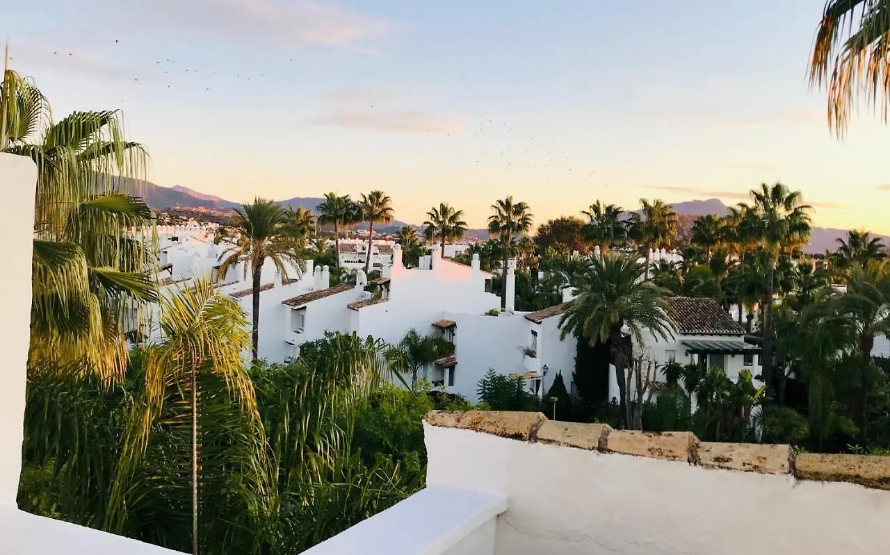 Stunning Penthouse Just Footsteps Away From Estepona'S Beaches Apartment Estepona